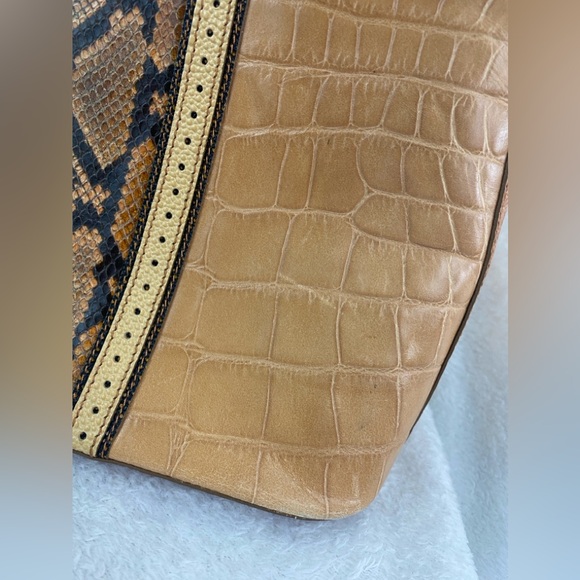 Brahmin - Snakeskin Embossed Shoulder Bag - Picture 15 of 16